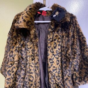 Leopard print faux fur jacket
